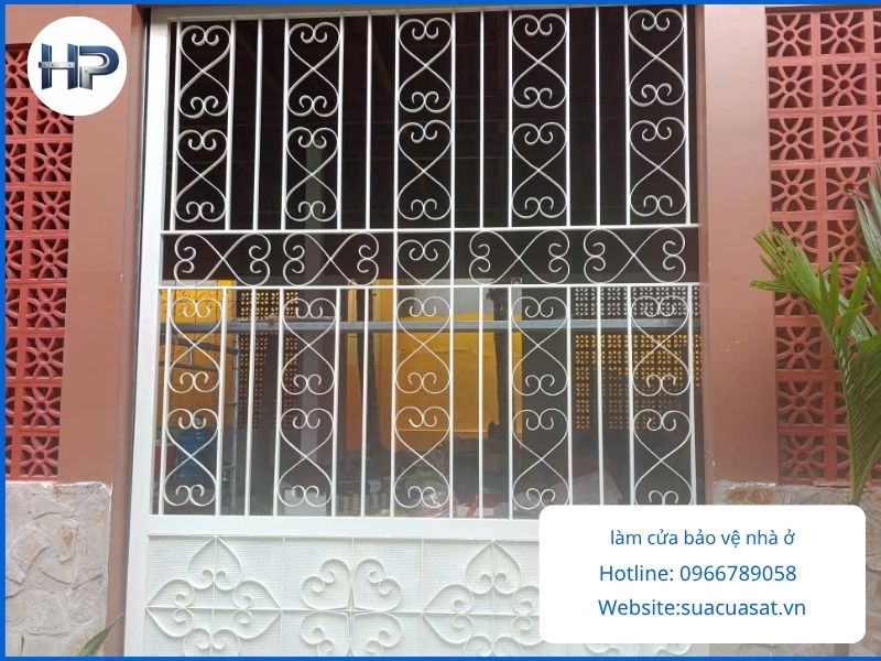 Thiết kế lắp đặt chuồng cọp và làm cửa bảo vệ nhà ở chống trộm.